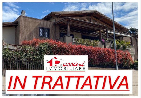 appartamento in vendita a Roma in zona Borghesiana