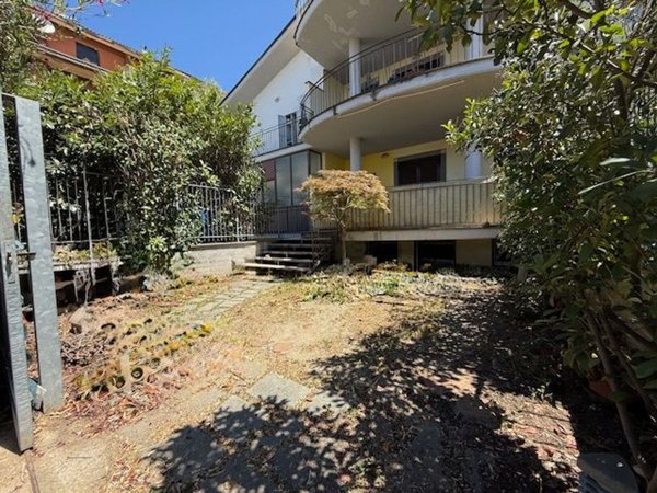 appartamento in vendita a Roma in zona Ponte di Nona