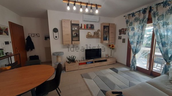 appartamento in vendita a Roma in zona Tor di Quinto