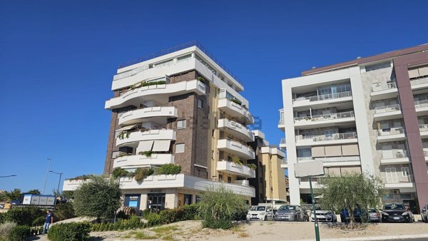 appartamento in vendita a Roma in zona Mezzocammino