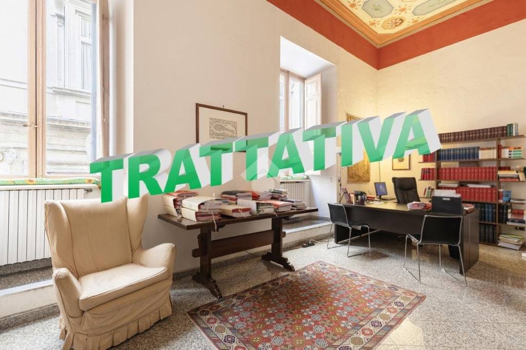 appartamento in vendita a Roma in zona Parione/Sant'Eustachio
