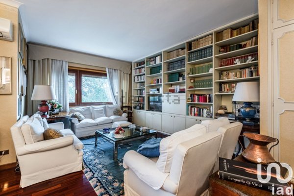 appartamento in vendita a Roma in zona Mostacciano