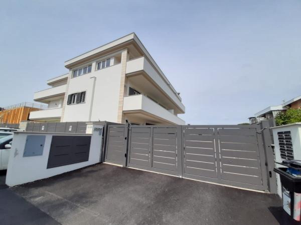 appartamento in vendita a Roma in zona Casal Morena