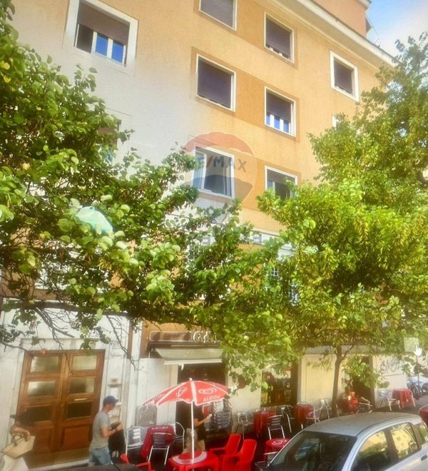 appartamento in vendita a Roma in zona Gianicolense