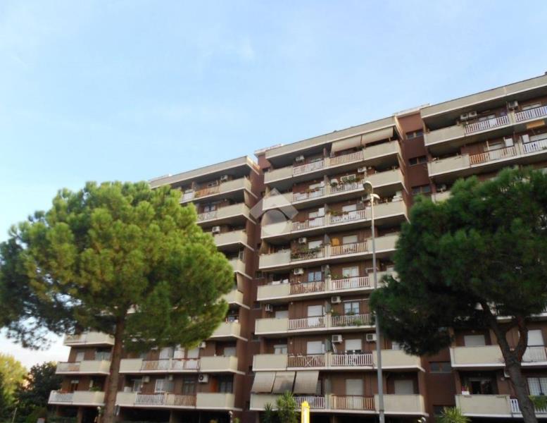 appartamento in vendita a Roma in zona Ponte Mammolo