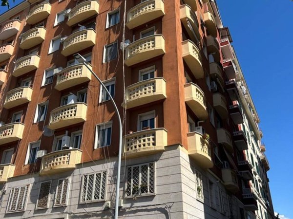 appartamento in vendita a Roma in zona Tuscolano