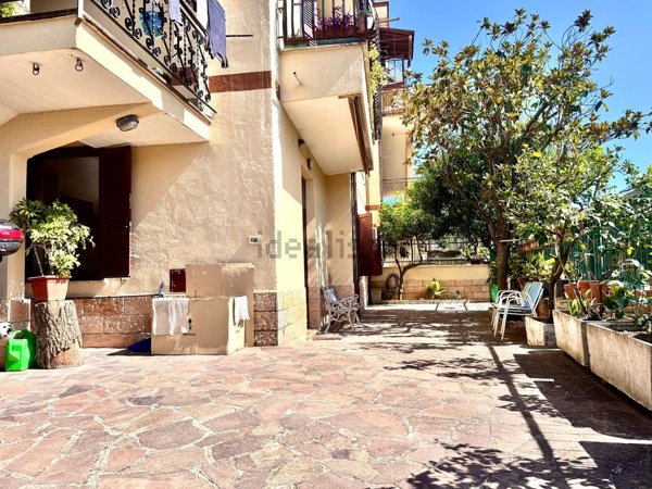 appartamento in vendita a Roma in zona Sette Bagni