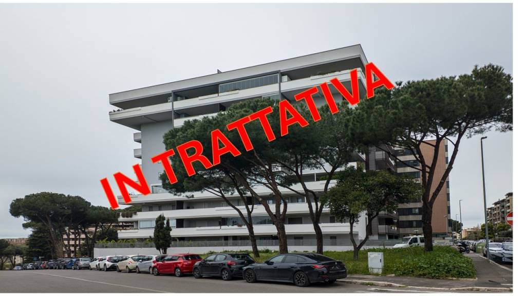 appartamento in vendita a Roma in zona Appio Latino