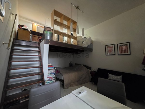 appartamento in vendita a Roma in zona Prenestino-Labicano