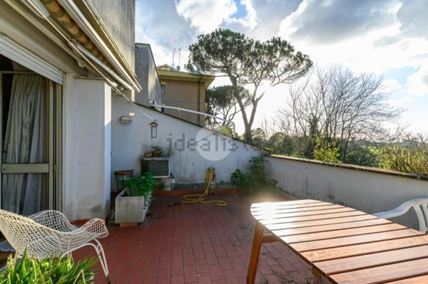 appartamento in vendita a Roma in zona Corviale