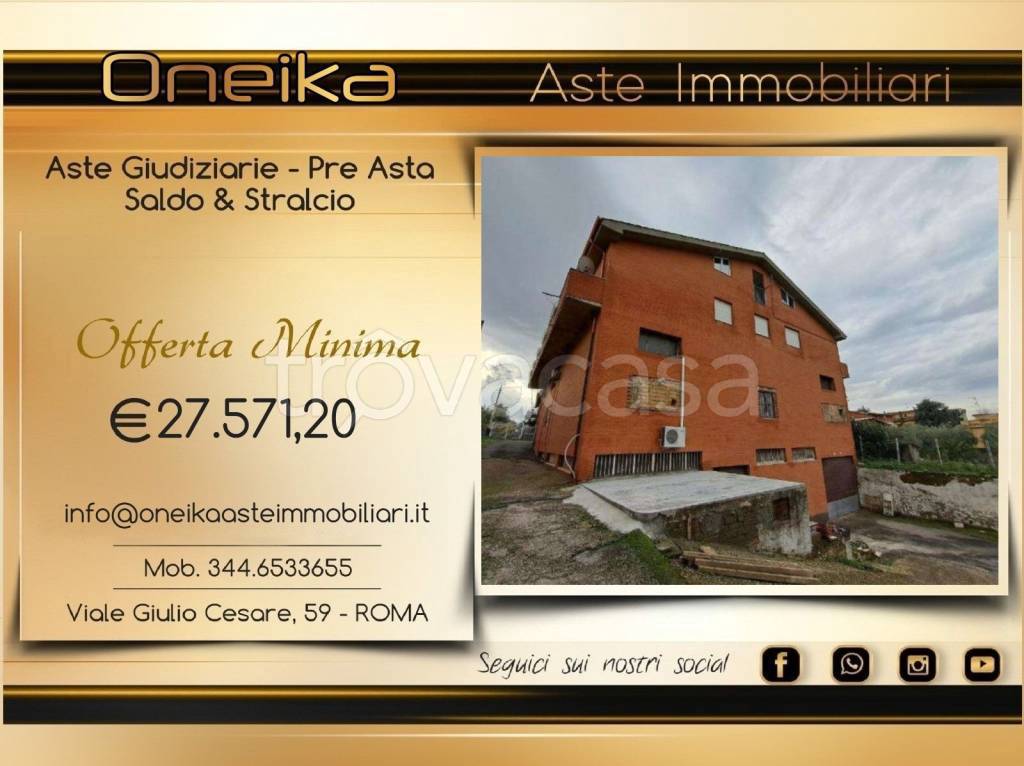 appartamento in vendita a Roma in zona Finocchio