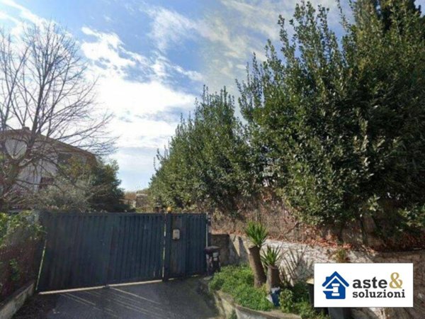 appartamento in vendita a Roma in zona Massimina/Casal Lumbroso