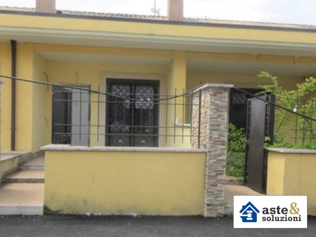 casa indipendente in vendita a Roma in zona Celio