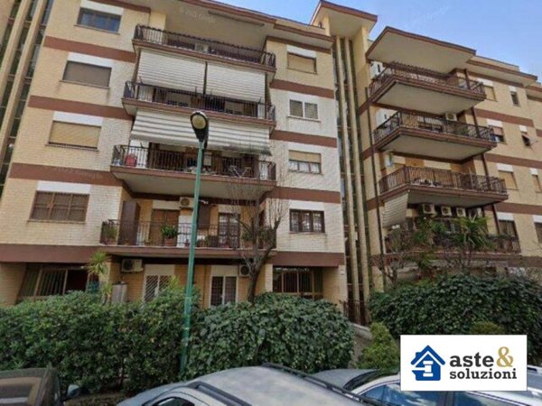 intera palazzina in vendita a Roma in zona San Basilio
