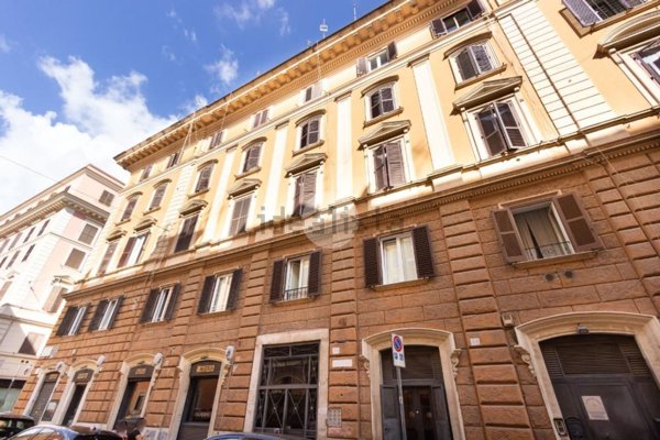 appartamento in vendita a Roma in zona Centro Storico