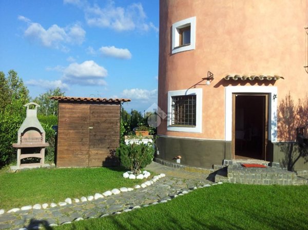 appartamento in vendita a Roma in zona Olgiata