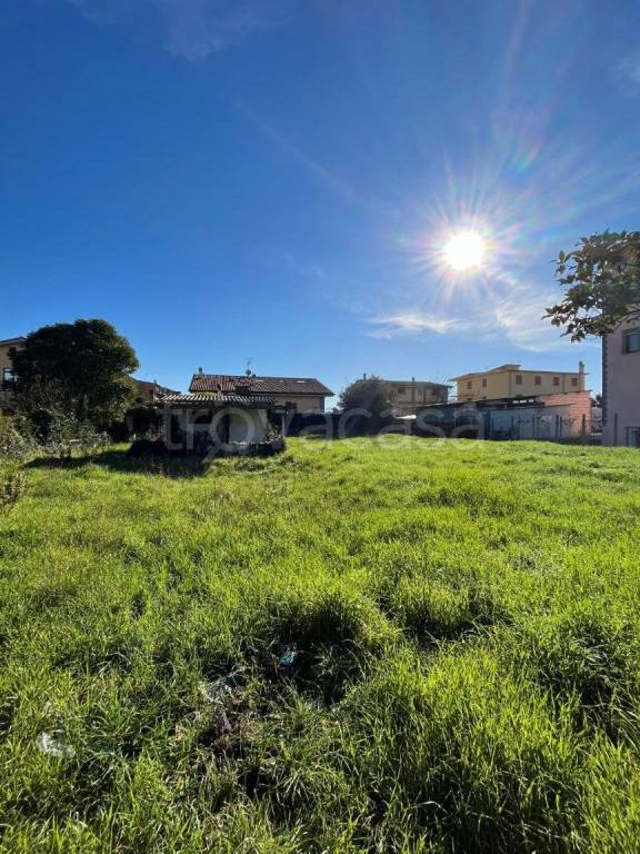 terreno agricolo in vendita a Roma in zona Colle del Sole