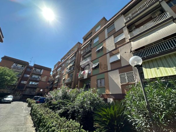 appartamento in vendita a Roma in zona Ostia