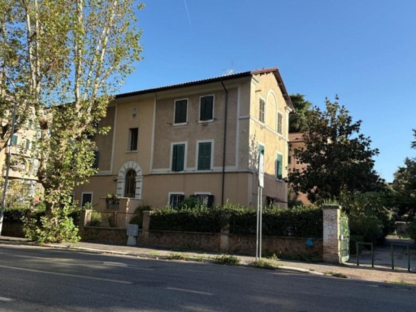 appartamento in vendita a Roma in zona Monte Sacro/Talenti