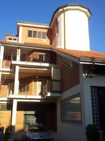 appartamento in vendita a Roma in zona Casal Morena