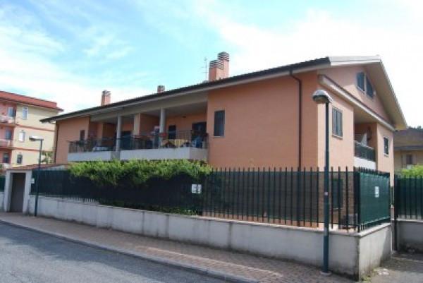 appartamento in vendita a Roma in zona Casal Morena