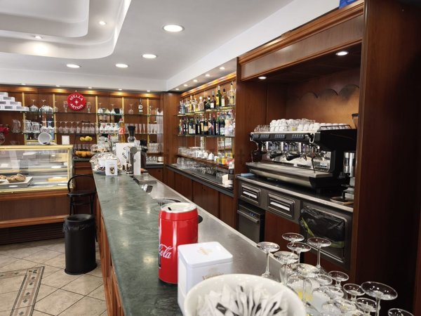 negozio in vendita a Roma in zona Tiburtino
