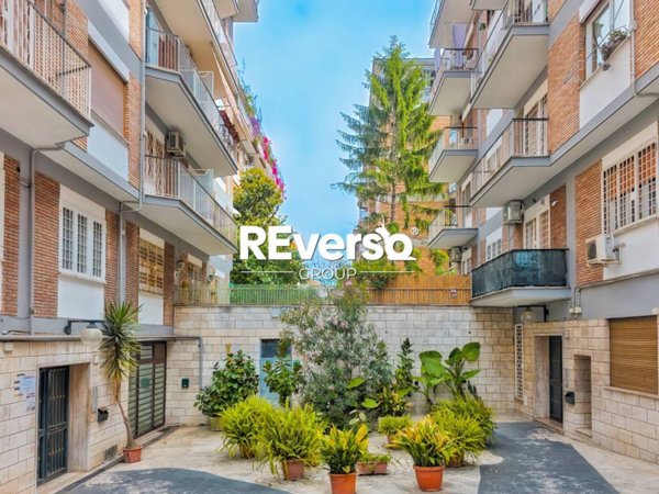 appartamento in vendita a Roma in zona Gianicolense