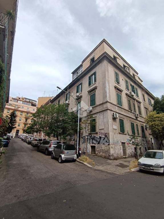 appartamento in vendita a Roma in zona Prenestino-Labicano