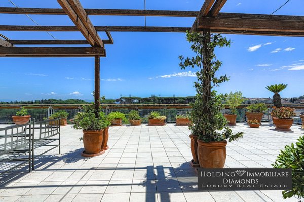 appartamento in vendita a Roma