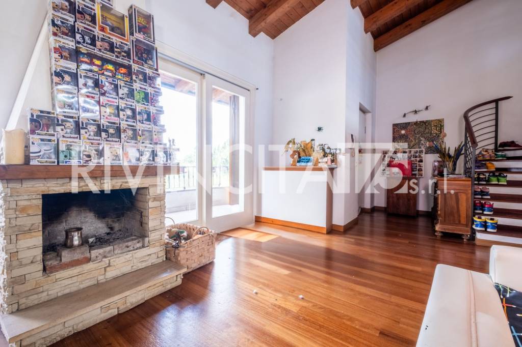 casa indipendente in vendita a Roma in zona Massimina/Casal Lumbroso