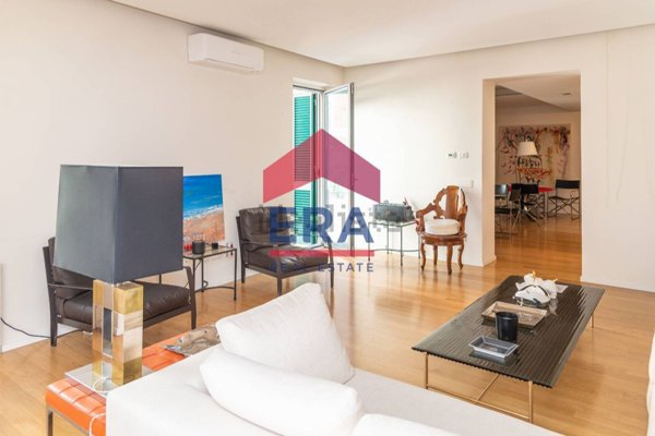 appartamento in vendita a Roma in zona Trastevere