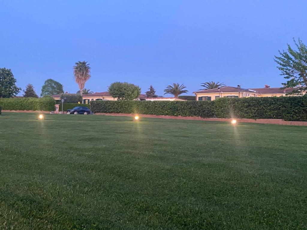 casa indipendente in vendita a Roma in zona Castel di Leva
