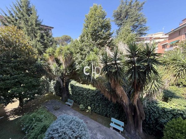 appartamento in vendita a Roma in zona Gianicolense