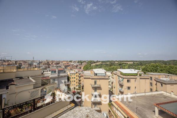 appartamento in vendita a Roma in zona Gianicolense