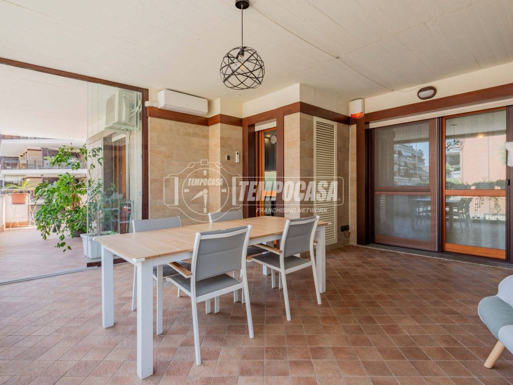 appartamento in vendita a Roma in zona Torrino