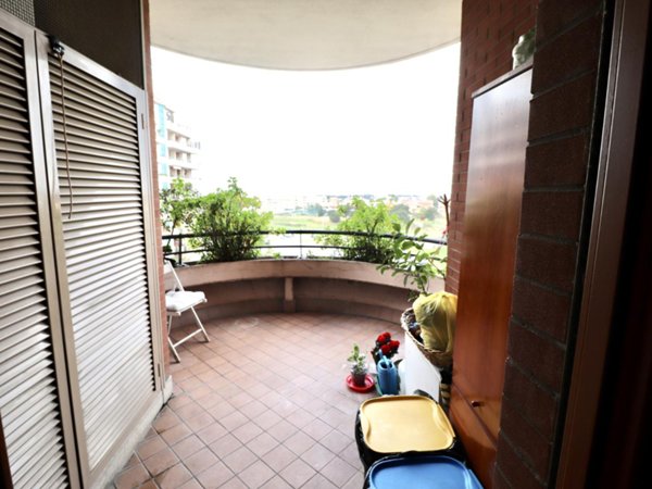 appartamento in vendita a Roma in zona Axa