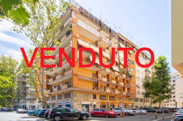 appartamento in vendita a Roma in zona Monte Sacro/Talenti