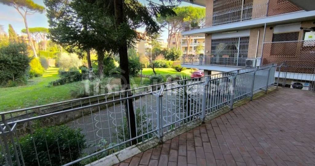 appartamento in vendita a Roma in zona Della Vittoria