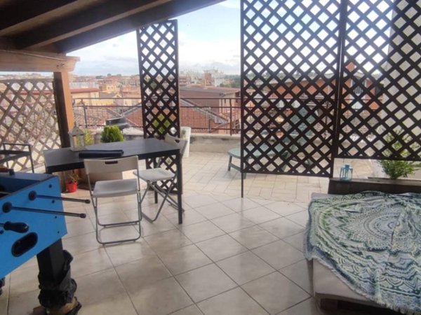 appartamento in vendita a Roma in zona Torre Angela