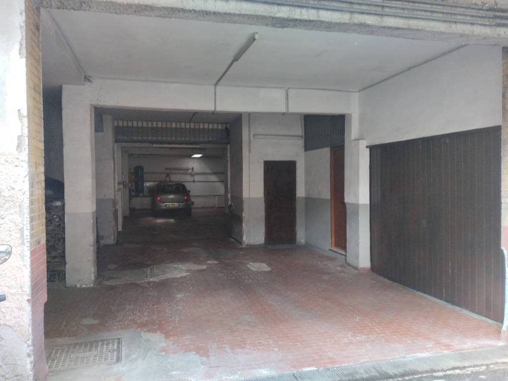 negozio in vendita a Roma in zona Grottarossa