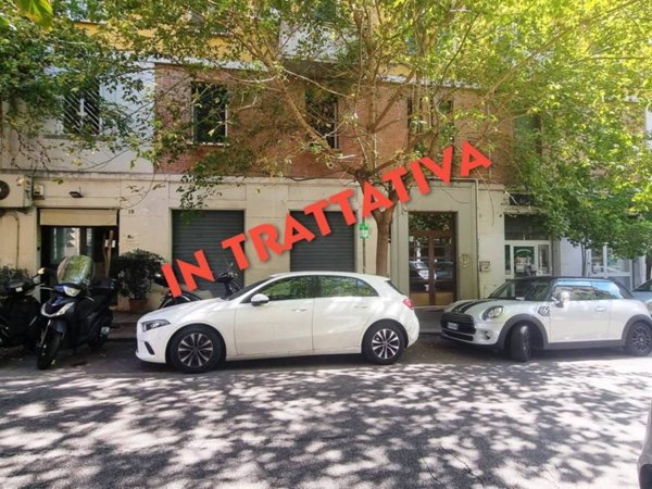 negozio in vendita a Roma in zona Appio Latino