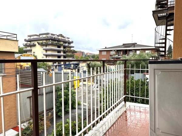 appartamento in vendita a Roma in zona Torre Maura