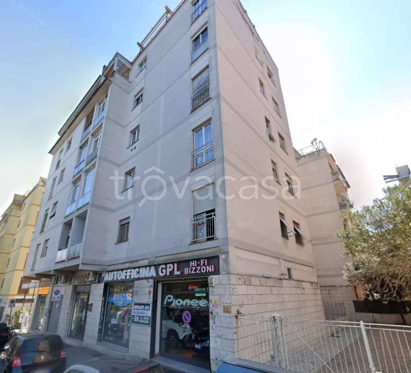 appartamento in vendita a Roma in zona Collatino