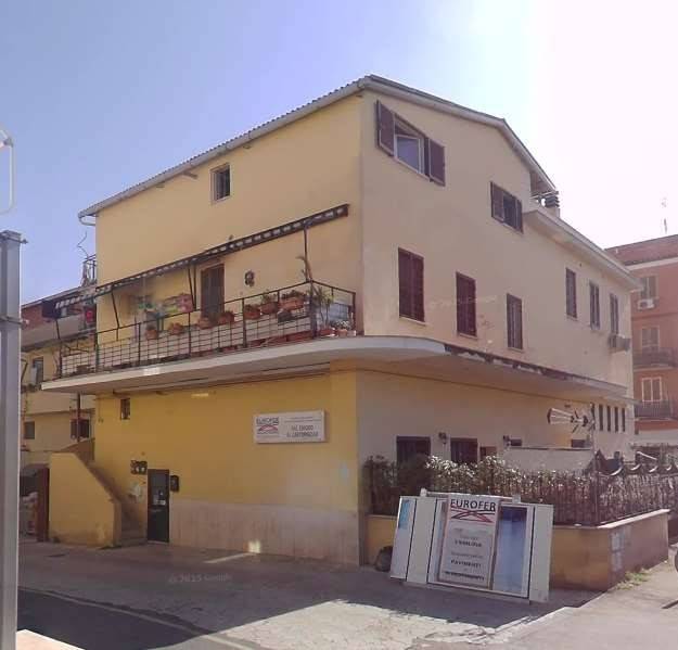 appartamento in vendita a Roma in zona Torrevecchia