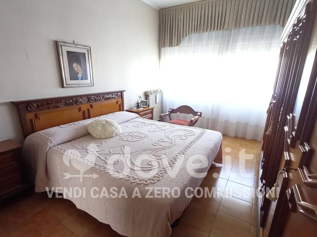 appartamento in vendita a Roma in zona Ostiense