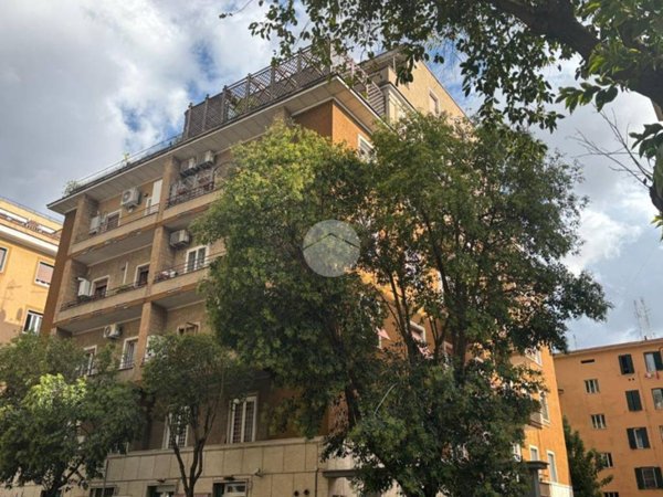 appartamento in vendita a Roma in zona Gianicolense