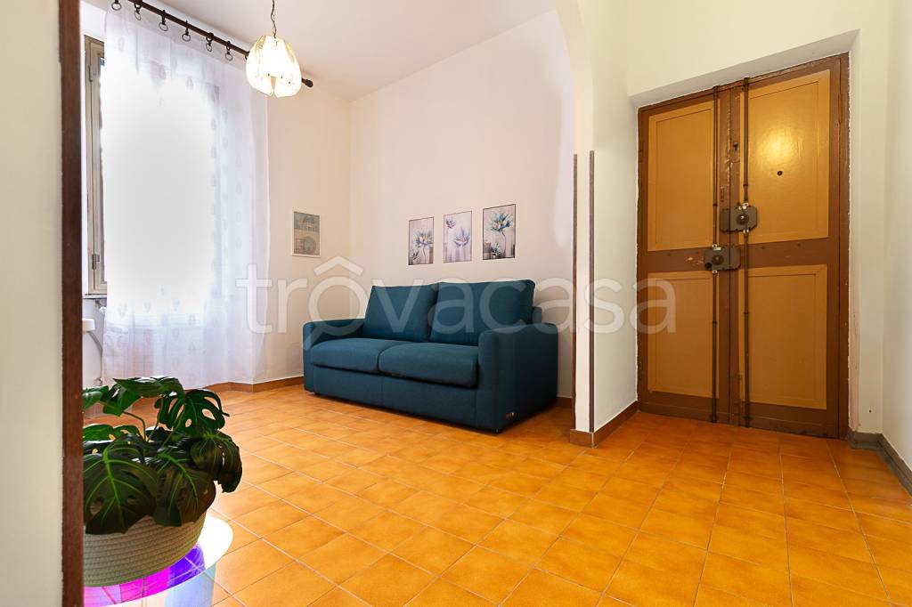 appartamento in vendita a Roma in zona Tuscolano