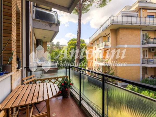 appartamento in vendita a Roma in zona Tor di Quinto
