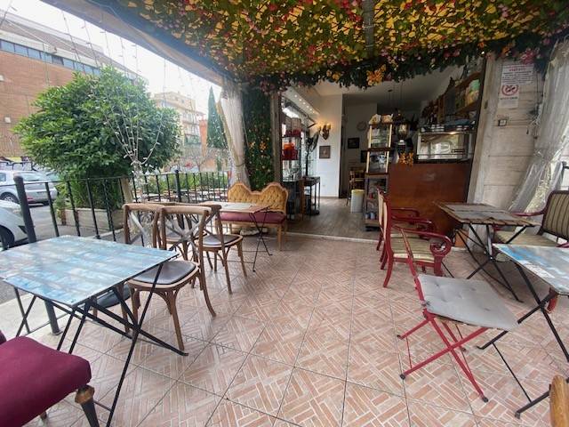 negozio in vendita a Roma in zona Prenestino-Centocelle