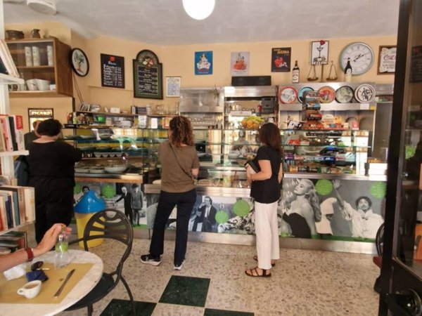 negozio in vendita a Roma in zona Grottarossa